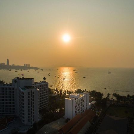 MERA MARE Pattaya Beach&Resort Bagian luar foto